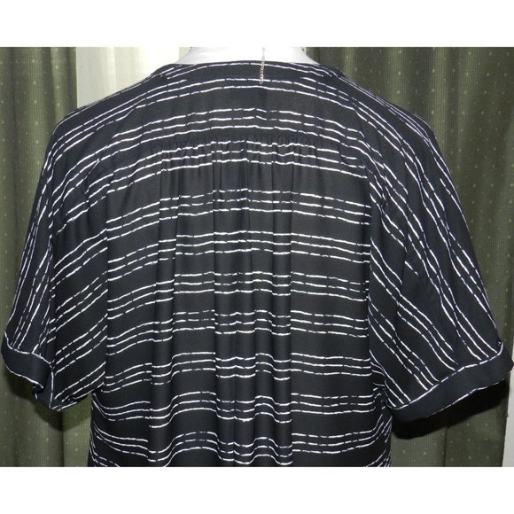 Worthington size XL semi sheer skip striped blouse roomy black / white - Picture 7 of 7